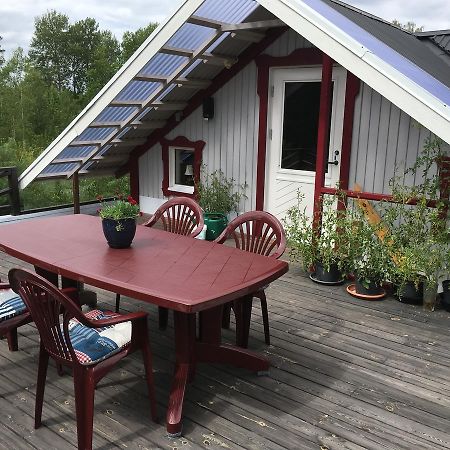 Gaestvaning I Hajstorp Töreboda Exterior foto